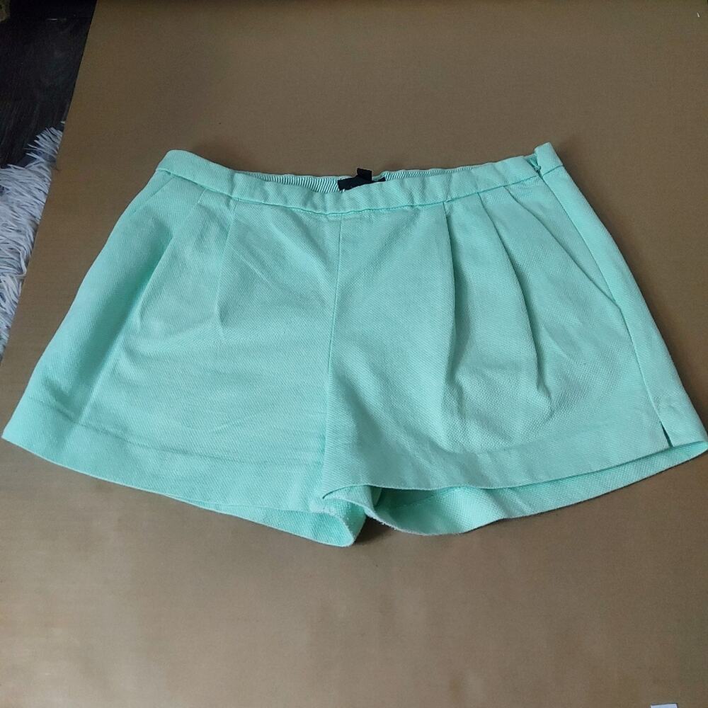 J. Crew Mint Green Pleated Pique Cotton Shorts 2 Flaw Dopamine Mermaid Preppy